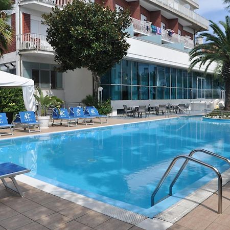 Hotel Haus Charlotte San Benedetto del Tronto Zewnętrze zdjęcie