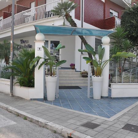 Hotel Haus Charlotte San Benedetto del Tronto Zewnętrze zdjęcie