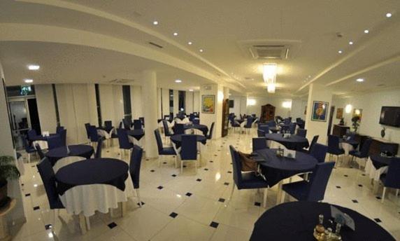 Hotel Haus Charlotte San Benedetto del Tronto Zewnętrze zdjęcie