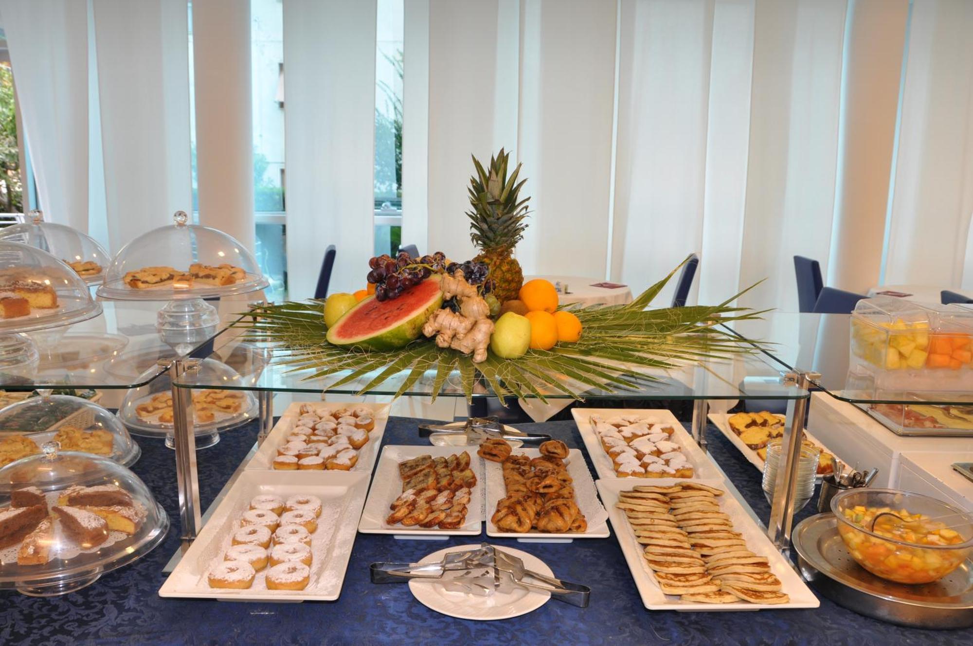 Hotel Haus Charlotte San Benedetto del Tronto Zewnętrze zdjęcie